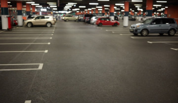Entre los parkings más baratos de los aeropuertos en España se encuentran el de Valladolid o el de Murcia
