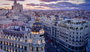 Los coches ECO y CERO pueden acceder a Madrid Distrito Centro sin restricciones